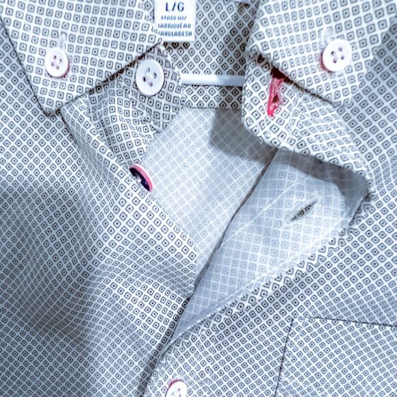 International Report Grey Micro Pattern Short Sleeve Shirt L 4-Way Stretch - Picture 2 of 2